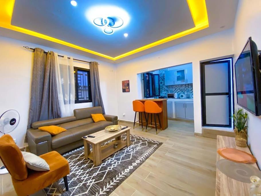 The Nest * Dakar